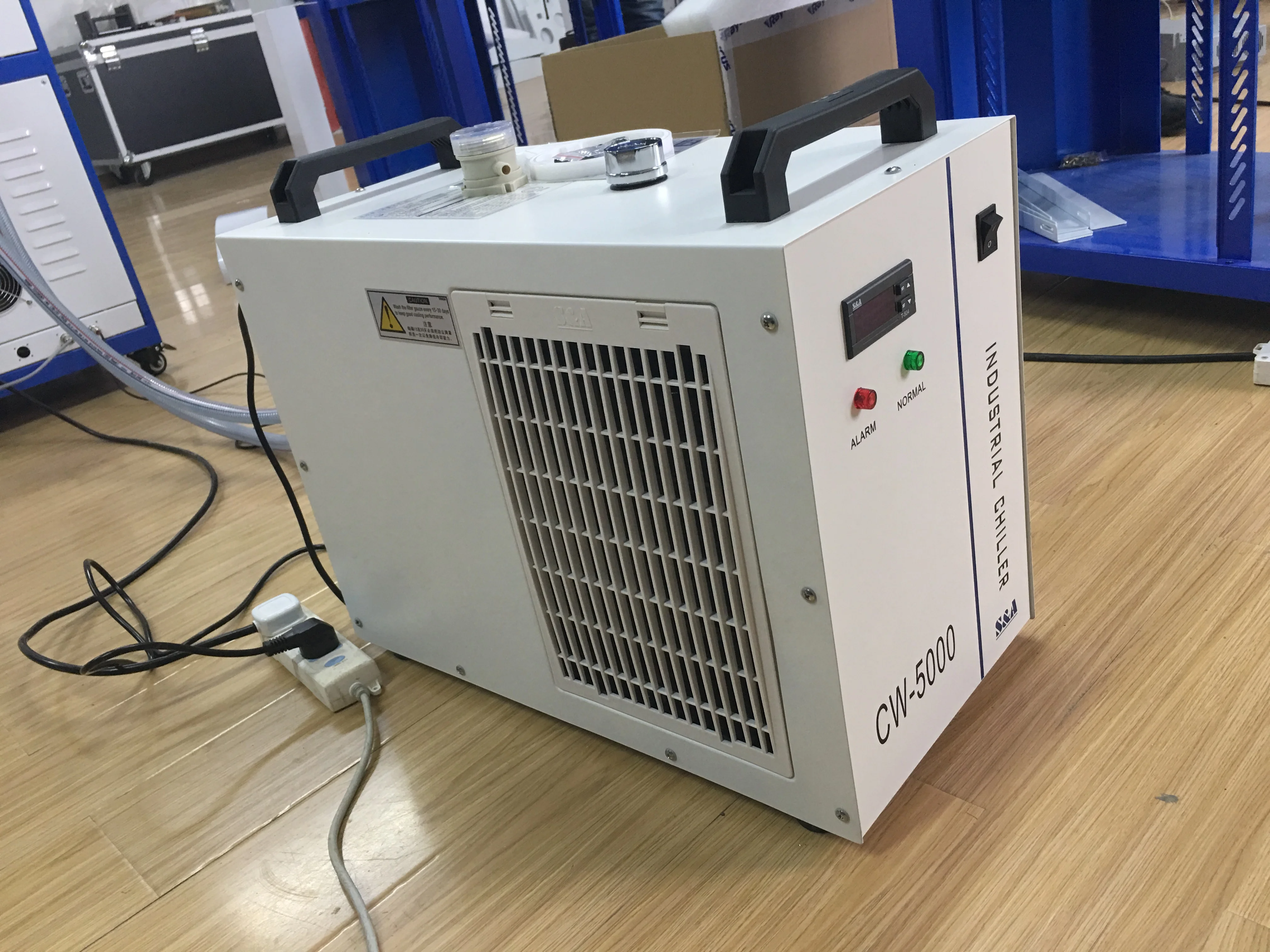 100W 200W YAG gold laser welding machine desktop jewelry soldering machine
100W 200W YAG gold laser welding machine desktop jewelry soldering machine