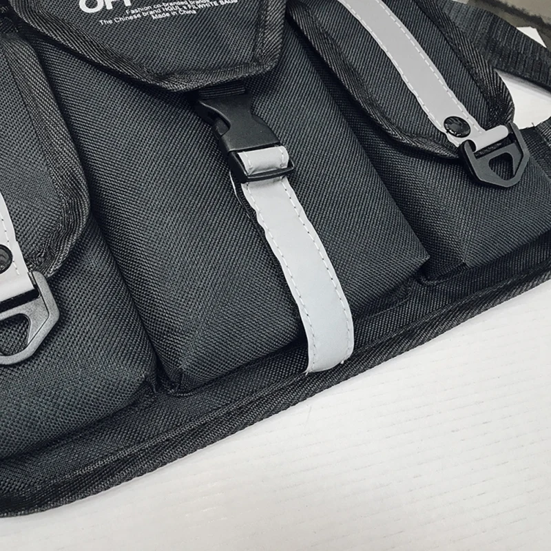 Men Women Chest Rig Bag Hip Hop Reflective Vest Streetwear Harness Fashion Chest Bag Pack Front Functional Waist Packs
Men Women Chest Rig Bag Hip Hop Reflective Vest Streetwear Harness Fashion Chest Bag Pack Front Functional Waist Packs