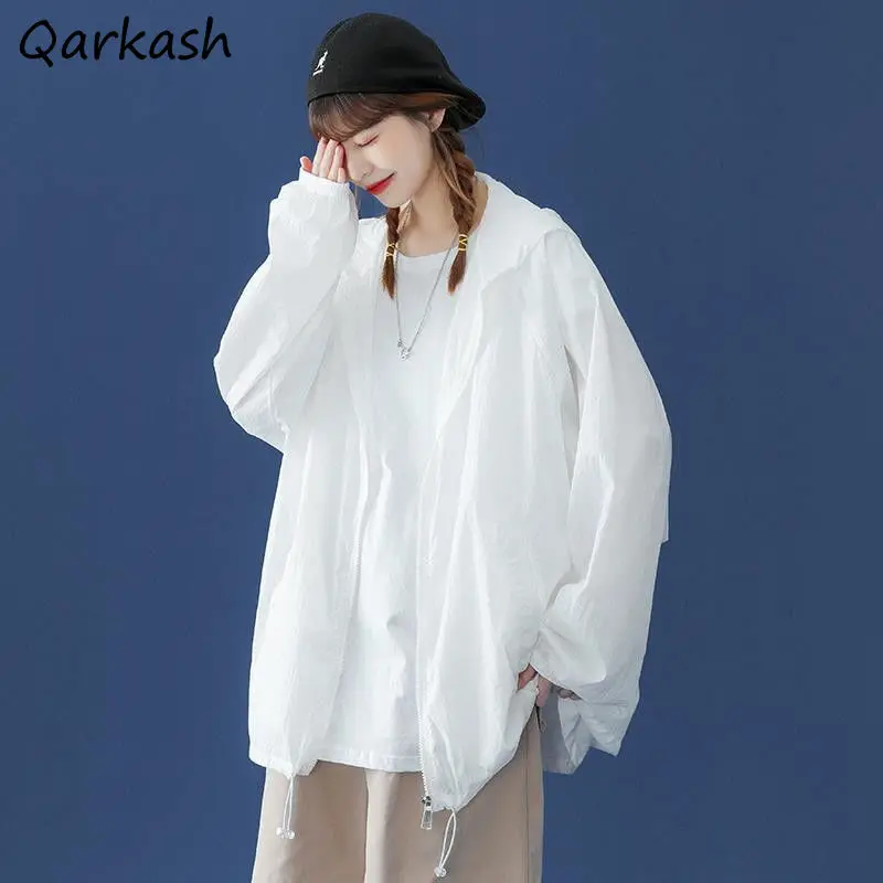 Куртки женские с капюшоном, корейские, однотонные, солнцезащитные, тонкие, свободные, летние, повседневные, унисекс, для отдыха, пляжная одеж...
Куртки женские с капюшоном, корейские, однотонные, солнцезащитные, тонкие, свободные, летние, повседневные, унисекс, для отдыха, пляжная одеж...