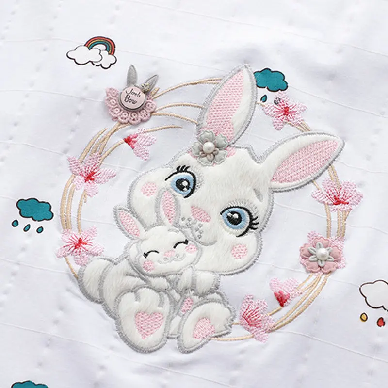 2021 Summer Japanese Sweet Cotton Short Sleeve Rabbit Embroidery O-neck Lose Women T-shirt Femme Harajuku Tops Tees 2113330 
2021 Summer Japanese Sweet Cotton Short Sleeve Rabbit Embroidery O-neck Lose Women T-shirt Femme Harajuku Tops Tees 2113330