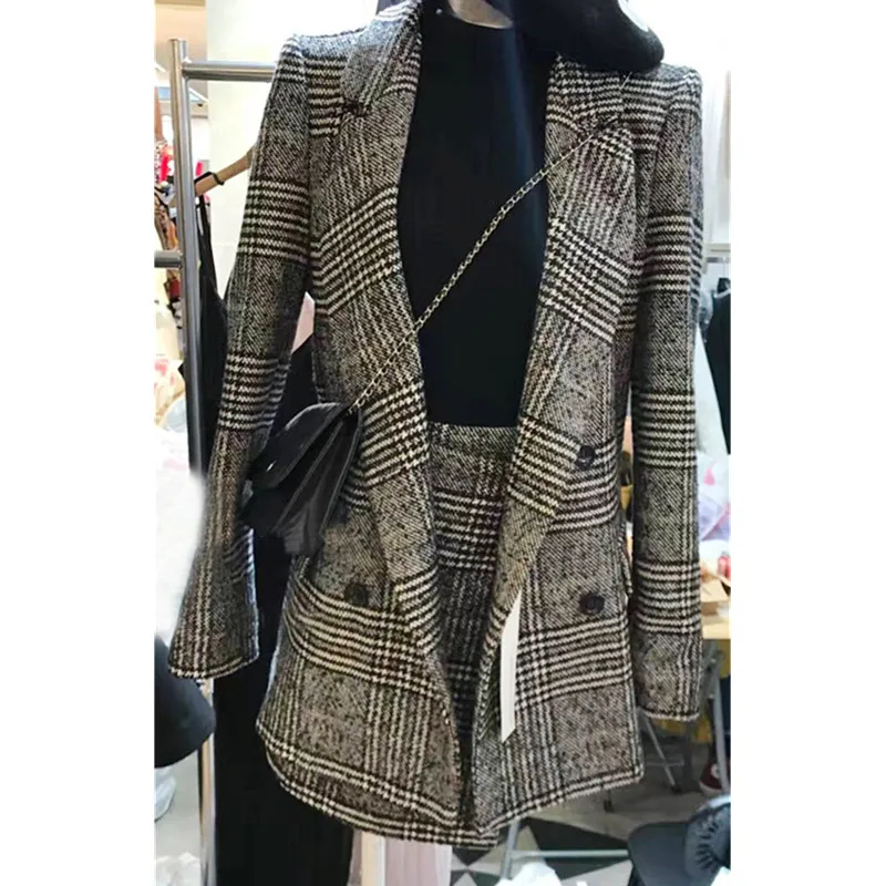 women outwears plaid tweed skirts suit women 2 pieces sets women suits autumn spring long sleeve jacket coat 
women outwears plaid tweed skirts suit women 2 pieces sets women suits autumn spring long sleeve jacket coat
