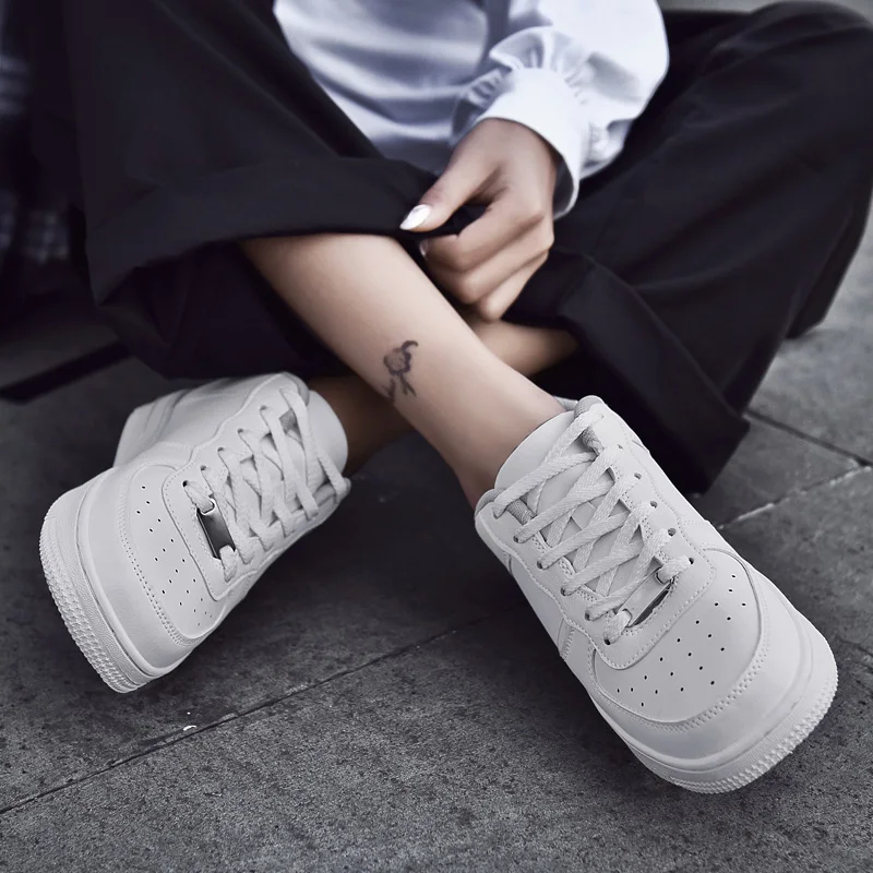 Non-slip Mens Sneakers White Casual Shoes Outdoor Tennis Shoes Ightweight Breathable Men Woman Casual Shoes Fashion Flat Shoes
Non-slip Mens Sneakers White Casual Shoes Outdoor Tennis Shoes Ightweight Breathable Men Woman Casual Shoes Fashion Flat Shoes