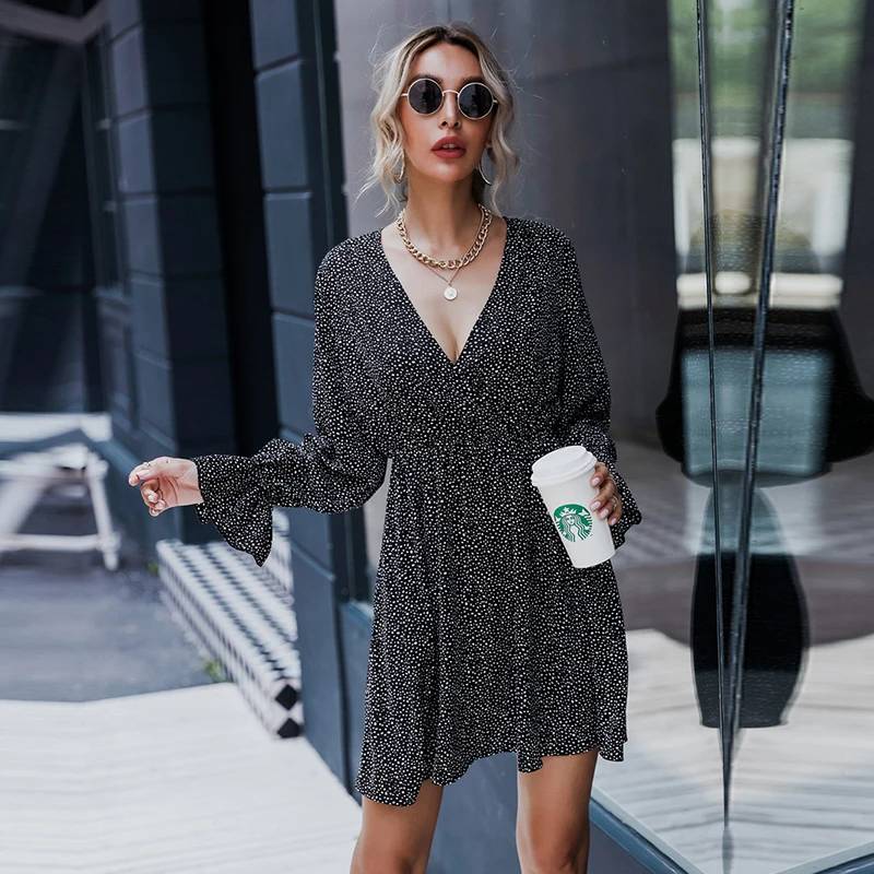 Fashion Flare Sleeve Dress Women Casual Autumn Winter Slim Ruffles Dot Print Short Dress for Women 2020 New
Fashion Flare Sleeve Dress Women Casual Autumn Winter Slim Ruffles Dot Print Short Dress for Women 2020 New