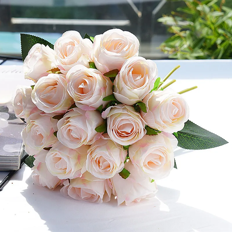 18pcs/lot Rose Artificial Flowers Wedding Bouquet Silk Rose Flower for Home Party Decoration Fake Flowers Christmas Flowers
18pcs/lot Rose Artificial Flowers Wedding Bouquet Silk Rose Flower for Home Party Decoration Fake Flowers Christmas Flowers