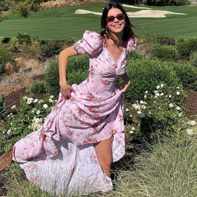 Women's dress 2021 new pastoral Floral Print Pink temperament large swing skirt long skirt
Women's dress 2021 new pastoral Floral Print Pink temperament large swing skirt long skirt