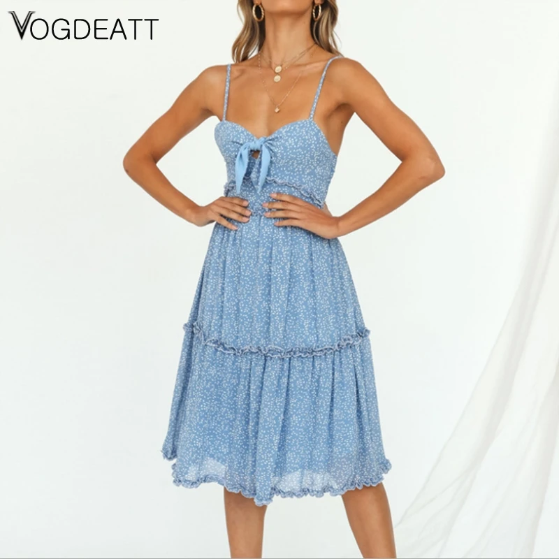 2021 Blue Prints Women Dresses Summer Tie Front Spaghetti Strap Button Down A-Line Backless Swing Midi Dress Sleeveless Loose
2021 Blue Prints Women Dresses Summer Tie Front Spaghetti Strap Button Down A-Line Backless Swing Midi Dress Sleeveless Loose