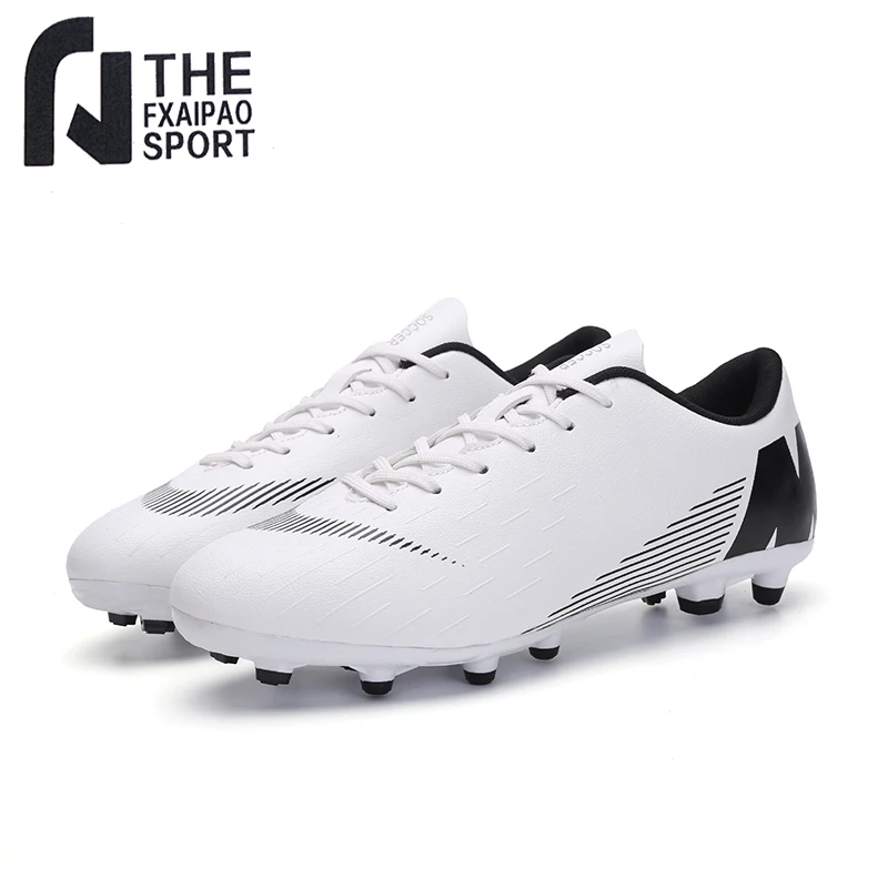 Men's Football Boots Teenager Breathable Soft Sneakers Kids Grass Graining Shoes Antiskid Soccer Shoes Size FG / TF Sports Shoes
Men's Football Boots Teenager Breathable Soft Sneakers Kids Grass Graining Shoes Antiskid Soccer Shoes Size FG / TF Sports Shoes