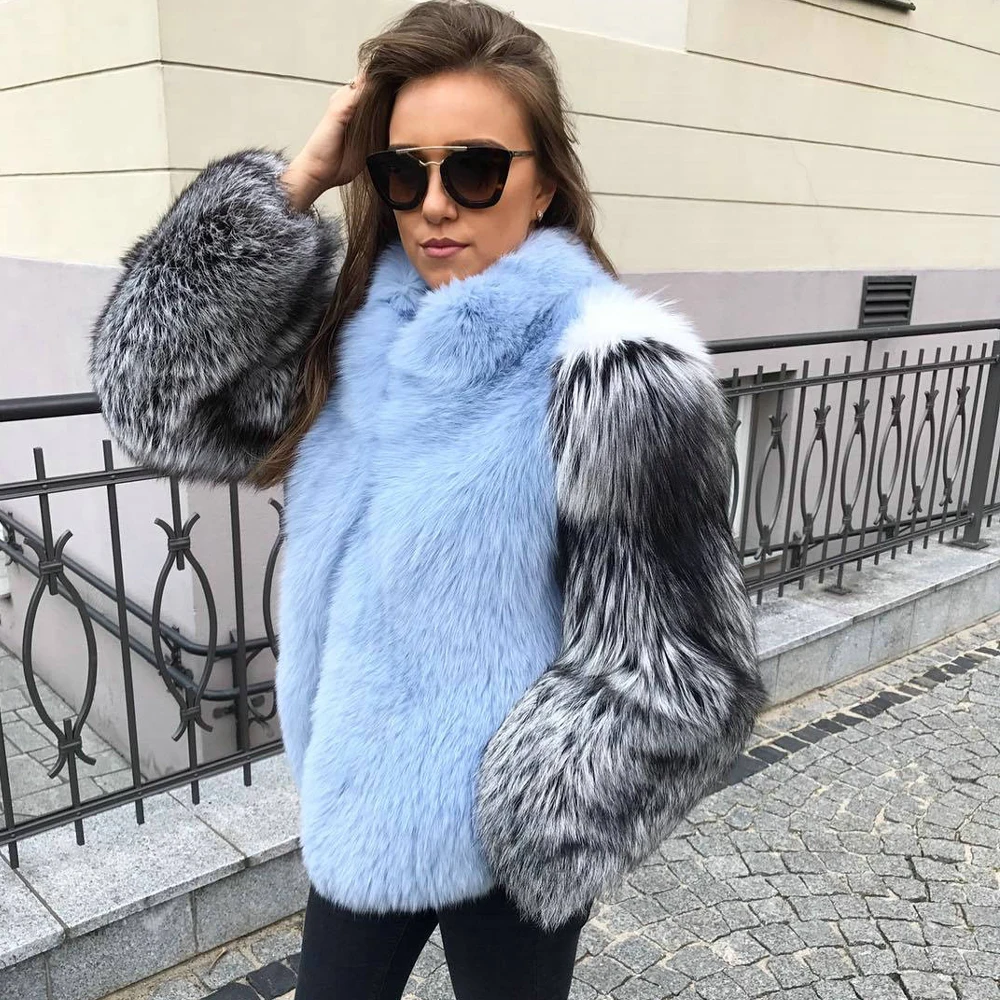Light Blue Natural Fox Fur Jacket with Silver Fox Fur Sleeves Natural Women Whole Skin Genuine Fox Fur Jacket Stand Collar Coats 
Light Blue Natural Fox Fur Jacket with Silver Fox Fur Sleeves Natural Women Whole Skin Genuine Fox Fur Jacket Stand Collar Coats