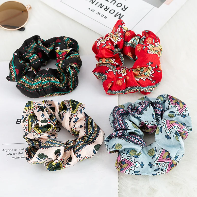 Korean Women Scrunchie Hearwear Girls Hair Tie Lady Scrunchies Ponytail Hair Female Holder Rope Pineapple Print Hair Accessories
Korean Women Scrunchie Hearwear Girls Hair Tie Lady Scrunchies Ponytail Hair Female Holder Rope Pineapple Print Hair Accessories