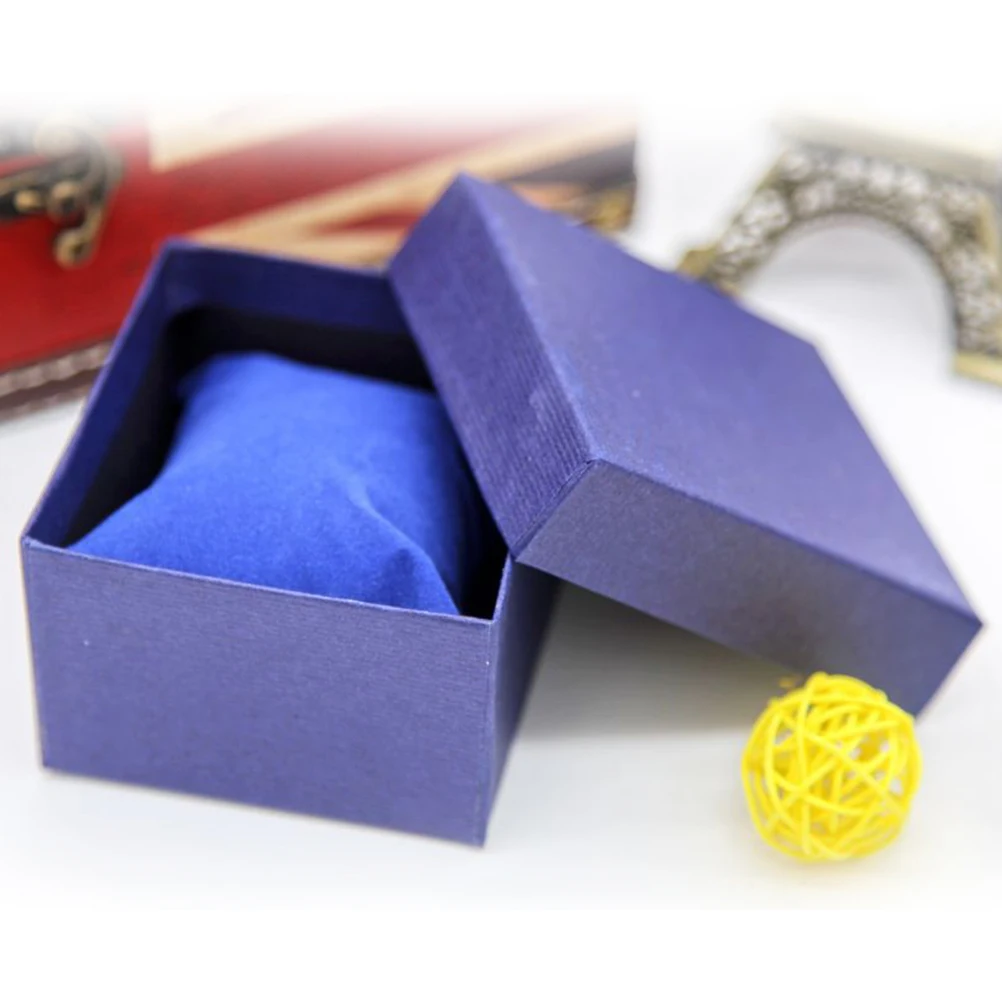 Durable Hard Case Watch Box Jewelry Wrist Watch Square Gift Box For Bracelet Bangle Boxes Gift Box Storage Box
Durable Hard Case Watch Box Jewelry Wrist Watch Square Gift Box For Bracelet Bangle Boxes Gift Box Storage Box