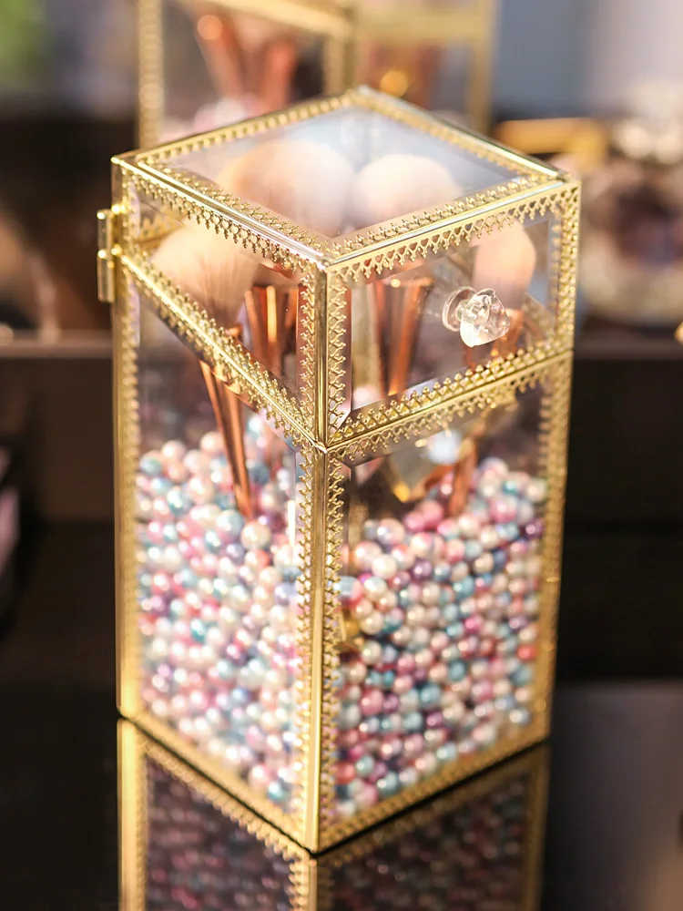 European Retro Style Makeup Brush Storage Bucket Storage Tank Dust Glass Beauty Brush Storage Box Dust Cover
European Retro Style Makeup Brush Storage Bucket Storage Tank Dust Glass Beauty Brush Storage Box Dust Cover