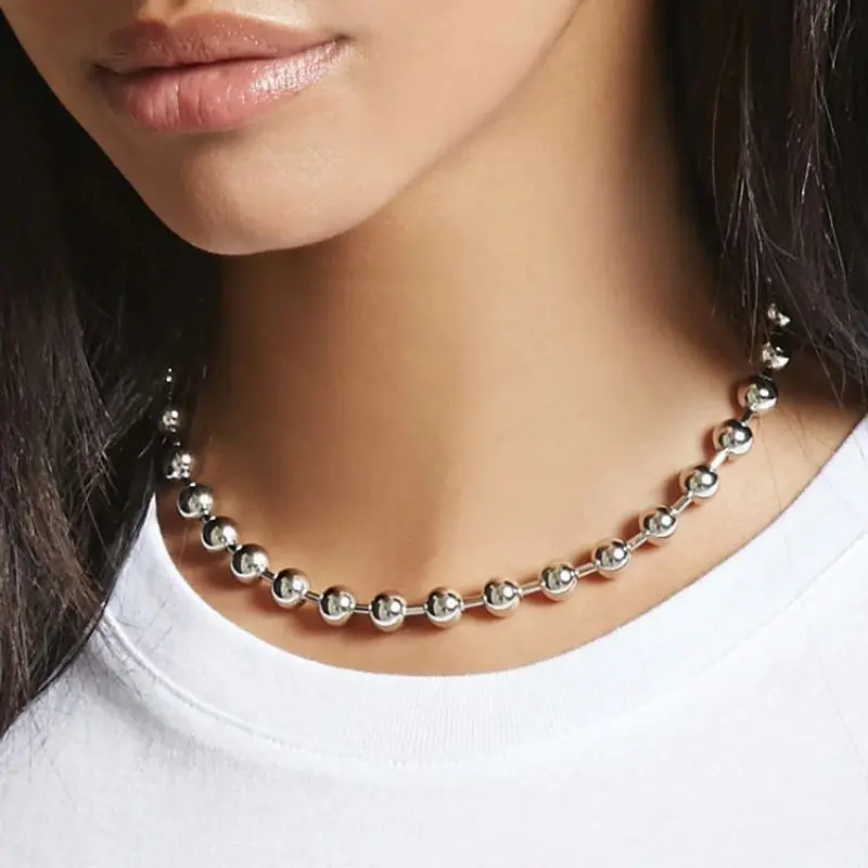 Fashion Simple Woman Personality Exquisite Ball Collar Lady Jewelry Necklace to His Girlfriend
Fashion Simple Woman Personality Exquisite Ball Collar Lady Jewelry Necklace to His Girlfriend