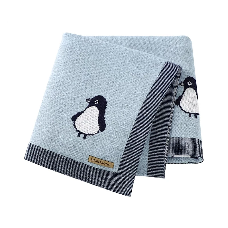 

Хлопковое одеяло для младенцев, мягкая трикотажная пеленка с мультяшным пингвином для новорожденных, детская кроватка, простыня для сна, ве...