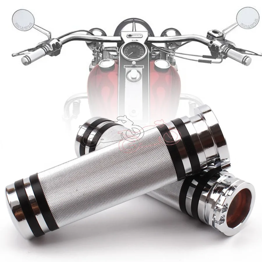Silver Aluminum 1" 25mm Handle Bar Hand Grips 1Pair Unicersal for Honda Suzuki Harley Sportster Touring Dyna Softail VRSC XL XR
Silver Aluminum 1" 25mm Handle Bar Hand Grips 1Pair Unicersal for Honda Suzuki Harley Sportster Touring Dyna Softail VRSC XL XR
