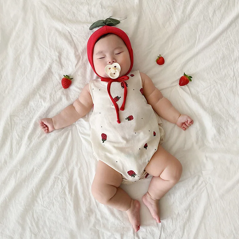 Baby Girl Clothes Summer Baby Girl Romper 2 Pcs Lovely Strawberry Print Sleeveless Baby Romper+hat Baby Clothes Baby Boys 0-18M
Baby Girl Clothes Summer Baby Girl Romper 2 Pcs Lovely Strawberry Print Sleeveless Baby Romper+hat Baby Clothes Baby Boys 0-18M