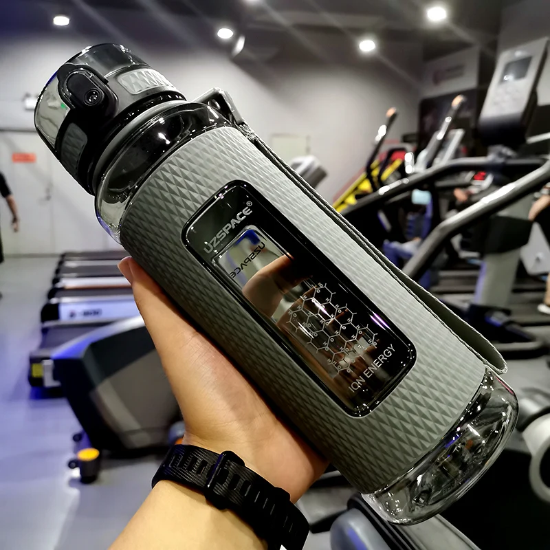 Спортивные портативные бутылки для воды Тренажерный зал прикрепляющийся к герметичной большой Ёмкость Фитнес чайник Тритан Пластик напит...
Спортивные портативные бутылки для воды Тренажерный зал прикрепляющийся к герметичной большой Ёмкость Фитнес чайник Тритан Пластик напит...