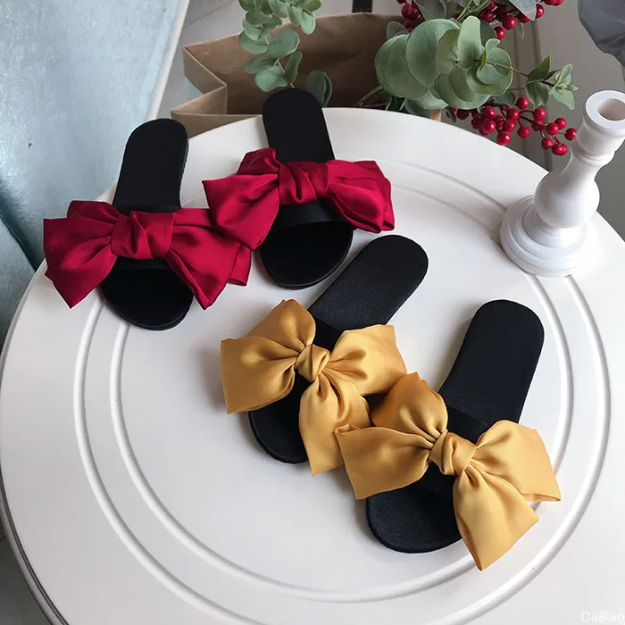 New Women Summer Slippers Butterfly Knot Ladies Flats Flip Flops Open Toe Female Beach Shoes Non-slip Woman Waterproof Sandals
New Women Summer Slippers Butterfly Knot Ladies Flats Flip Flops Open Toe Female Beach Shoes Non-slip Woman Waterproof Sandals