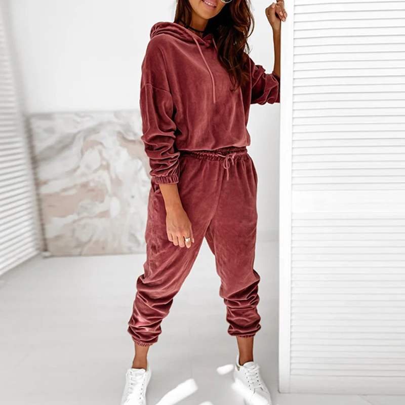 Women 2pc Set Sportswear Solid Loose Hooded Sweatshirt Tracksuit Casual Long Sleeve Tops Pullover And Velvet Pants Outfits Suits
Women 2pc Set Sportswear Solid Loose Hooded Sweatshirt Tracksuit Casual Long Sleeve Tops Pullover And Velvet Pants Outfits Suits
