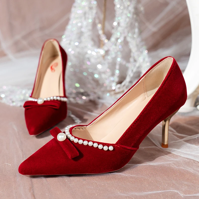 Женская обувь Новинка 2021 года, весенне-осенние туфли из флока с острым носком, свадебные туфли невесты, роскошные жемчужные пикантные туфли-...
Женская обувь Новинка 2021 года, весенне-осенние туфли из флока с острым носком, свадебные туфли невесты, роскошные жемчужные пикантные туфли-...