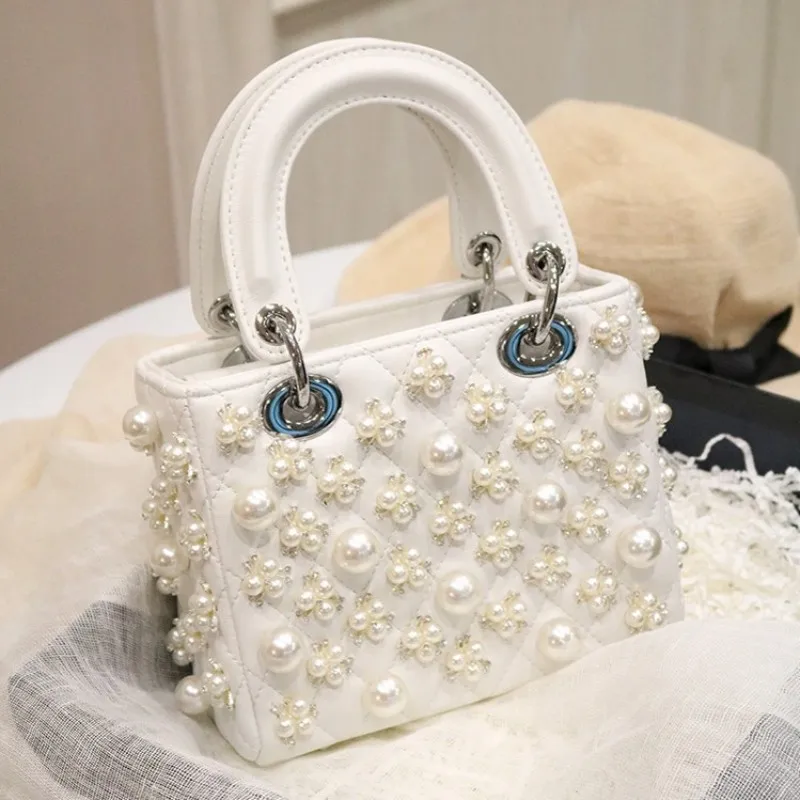 Elegant Office Ladies Leather Tote Handbag 2021 Brand Design Party Luxury Pearls Lattice Sling Shoulder Bags Women Crossbody Bag
Elegant Office Ladies Leather Tote Handbag 2021 Brand Design Party Luxury Pearls Lattice Sling Shoulder Bags Women Crossbody Bag
