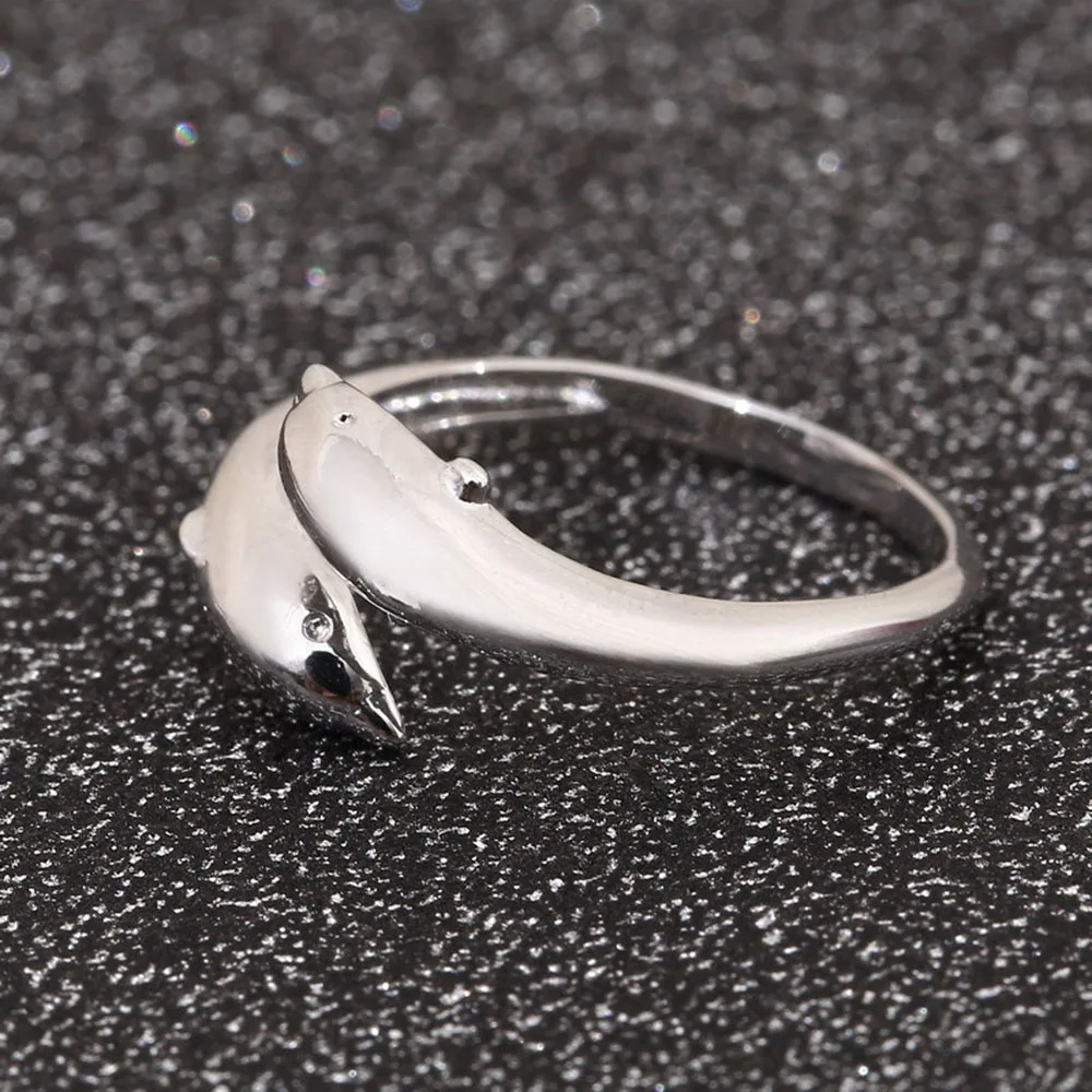 Fashion Hot Sale Sweet Romantic Happiness Double Dolphin Love Open Ring Personalized Female Ring Accessories
Fashion Hot Sale Sweet Romantic Happiness Double Dolphin Love Open Ring Personalized Female Ring Accessories
