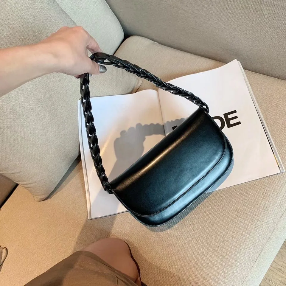 Simple Messenger Bag Genuine Leather Shoulder Bags Commuter Bag Women Flap Bag Luxury Handbags Women Bags Designer
Simple Messenger Bag Genuine Leather Shoulder Bags Commuter Bag Women Flap Bag Luxury Handbags Women Bags Designer