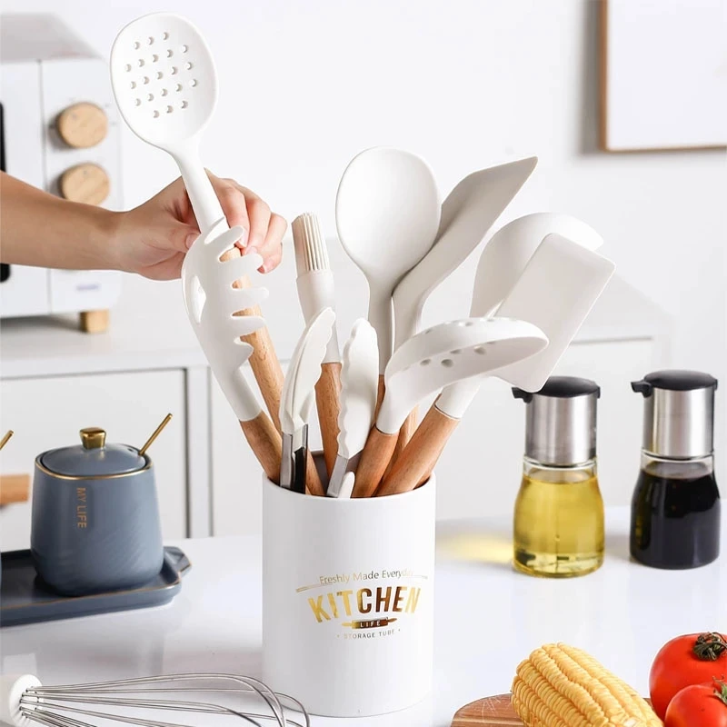 Silicone Kitchen Cookware High Temperature Resistant Non-Stick Wooden Handle Spatula Shovel Baking Tool Cooking Utensils Set
Silicone Kitchen Cookware High Temperature Resistant Non-Stick Wooden Handle Spatula Shovel Baking Tool Cooking Utensils Set