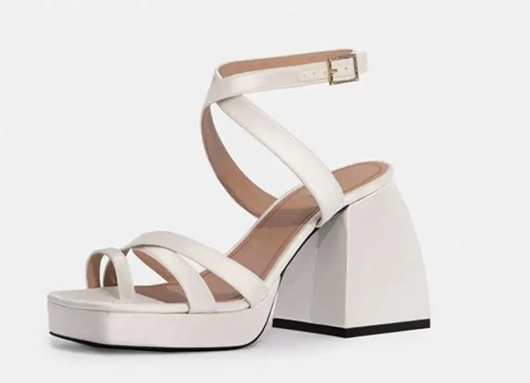 New Woman Fashion White Black Sliver Purple Leather Clip-toe Sandals 9 cm Chunky Heels Open Toe Buckle Strap Platform Sandals
New Woman Fashion White Black Sliver Purple Leather Clip-toe Sandals 9 cm Chunky Heels Open Toe Buckle Strap Platform Sandals