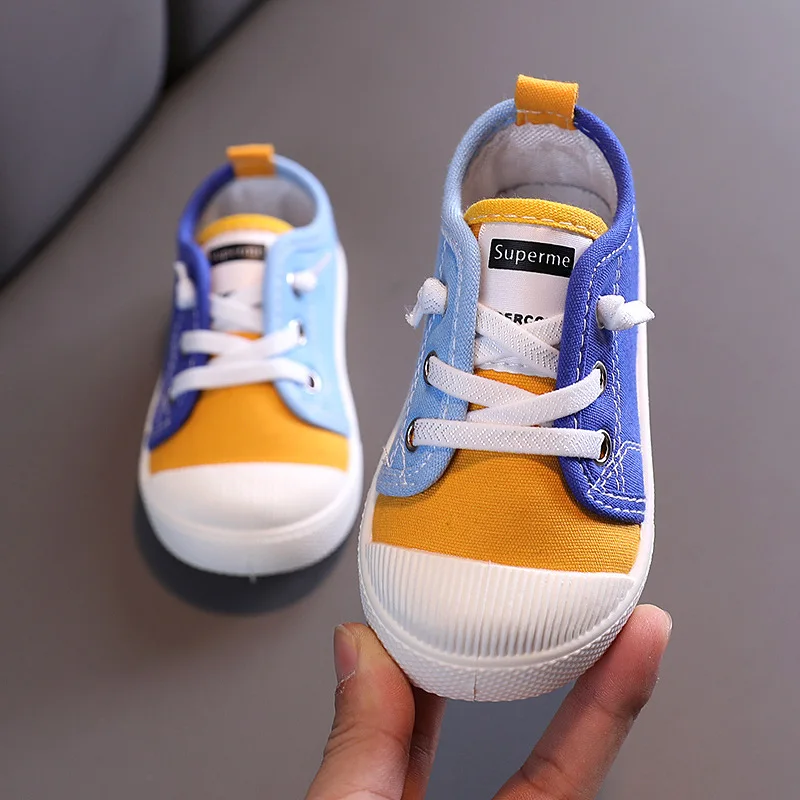 Children Canvas Shoes Patchwork Colorful Solid Fashion Casual Soft Sole Kindergarten Indoor Wear Toddler Shoes Girls Boys 2021
Children Canvas Shoes Patchwork Colorful Solid Fashion Casual Soft Sole Kindergarten Indoor Wear Toddler Shoes Girls Boys 2021