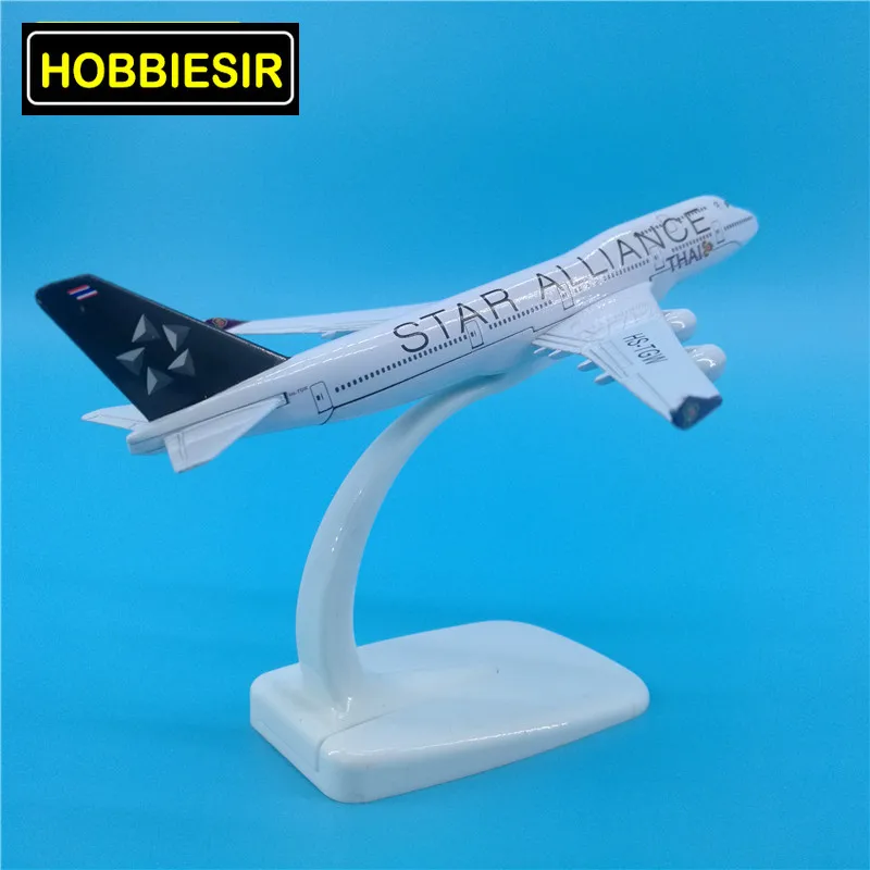 

16CM 1/400 Boeing B747-400 Model Star Alliance Airlines W Base Metal Alloy Aircraft Plane Display Decoration Kid Gift collection