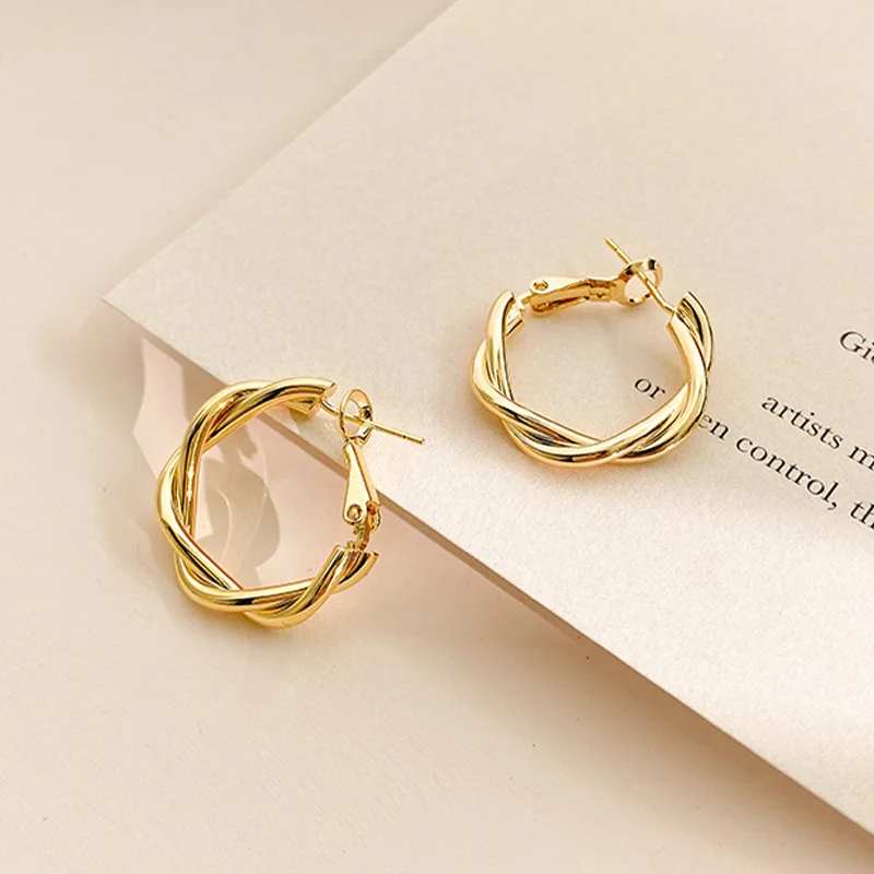 shape Earrings Women deformation geometry golden metal retro geometric earrings pendant earrings girls wedding gif
shape Earrings Women deformation geometry golden metal retro geometric earrings pendant earrings girls wedding gif