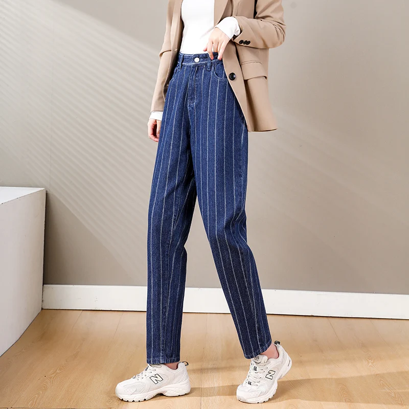 2021 Women Striped Printed Jeans High Waist Y2K Denim Harem Pants Fashion Loose Blue Trousers Streetwear Jean Sweatpant P263
2021 Women Striped Printed Jeans High Waist Y2K Denim Harem Pants Fashion Loose Blue Trousers Streetwear Jean Sweatpant P263