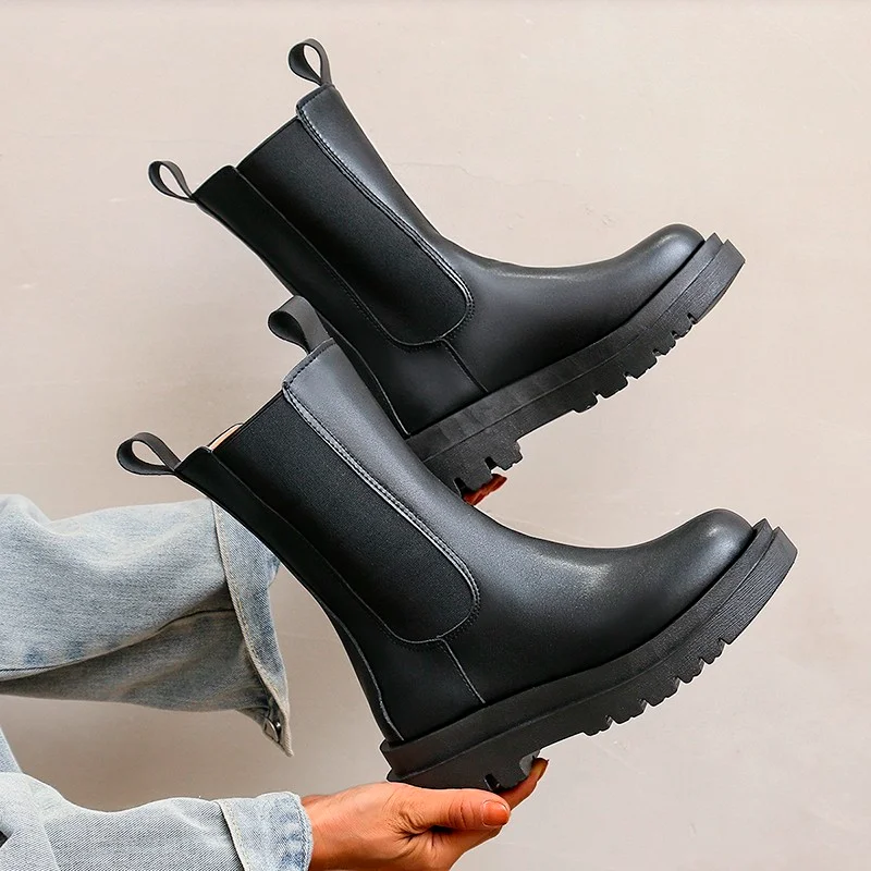 Motorcycle Boots Designer New Warm Ankle Snow Goth Women Shoes Winter Fashion Chunky Mid Heels Platform Chelsea Boots 2022
Motorcycle Boots Designer New Warm Ankle Snow Goth Women Shoes Winter Fashion Chunky Mid Heels Platform Chelsea Boots 2022