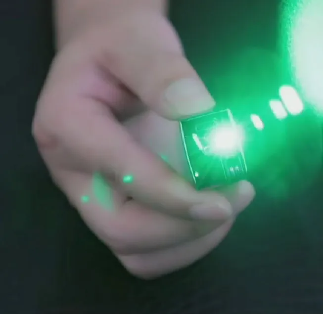 Электронная сигарета зажигалки зеленая лазерная указка USB встроенный
