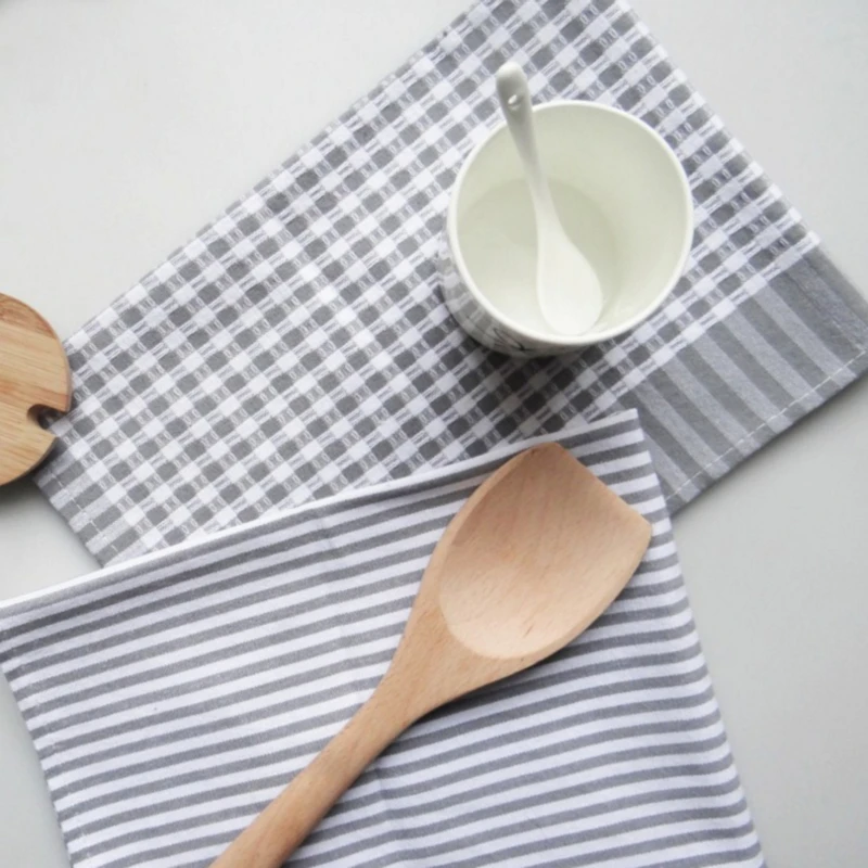 

Классические хлопковые салфетки в серо-белую клетку в полоску, простые чайные полотенца, украшение кухонного стола