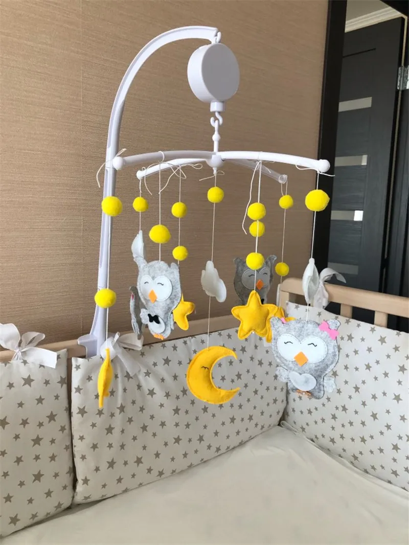 Baby Mobile Rattles Toys baby Toys 0-12 Months Carousel Crib Holder Baby Mobile To Bed Bed Bell Mom Handmade Toys for Newborns 
Baby Mobile Rattles Toys baby Toys 0-12 Months Carousel Crib Holder Baby Mobile To Bed Bed Bell Mom Handmade Toys for Newborns