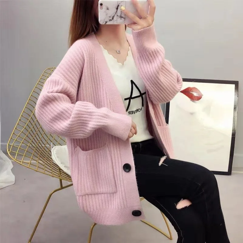 Black Knitted Sweater Women V Neck Long Sleeve Solid Color Cardigan Vintage Harajuku Casual Loose Tops Fashion New AA5158
Black Knitted Sweater Women V Neck Long Sleeve Solid Color Cardigan Vintage Harajuku Casual Loose Tops Fashion New AA5158