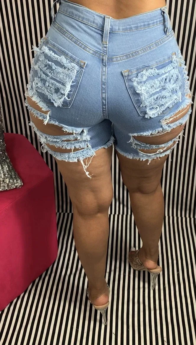 2021 new sexy fashion brazil women short jeans High-waisted skinny slim smooth showing buttocks stature-flattering kawaii shorts
2021 new sexy fashion brazil women short jeans High-waisted skinny slim smooth showing buttocks stature-flattering kawaii shorts