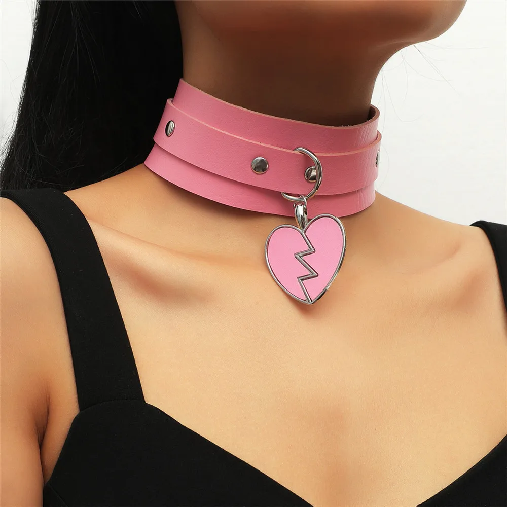 2021 Punk Gothic Leather Collar Women Pink Heart Pendant Choker Necklaces Birthday Party Gift Wedding Bride Jewelry Accessories
2021 Punk Gothic Leather Collar Women Pink Heart Pendant Choker Necklaces Birthday Party Gift Wedding Bride Jewelry Accessories
