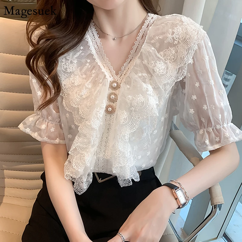 New Short Sleeve V-neck Blouse 2021 Summer Sweet Lace Ruffle Stitching Women Tops Crochet Mesh New Chiffon Shirt Blusas 14241
New Short Sleeve V-neck Blouse 2021 Summer Sweet Lace Ruffle Stitching Women Tops Crochet Mesh New Chiffon Shirt Blusas 14241