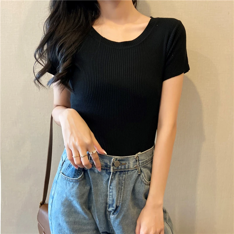 Classic Candy Color Short Sleeve Knitted T-Shirt Women Casual Summer Slim O-Neck Knitwear Tops Korean Solid Elastic Base Shirt
Classic Candy Color Short Sleeve Knitted T-Shirt Women Casual Summer Slim O-Neck Knitwear Tops Korean Solid Elastic Base Shirt