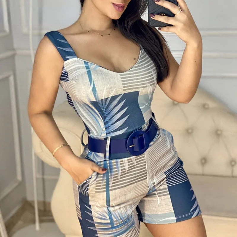 Jumpsuit suit jumpsuit thick shoulder strap tropical print tight straight leg jumpsuit ladies
Jumpsuit suit jumpsuit thick shoulder strap tropical print tight straight leg jumpsuit ladies