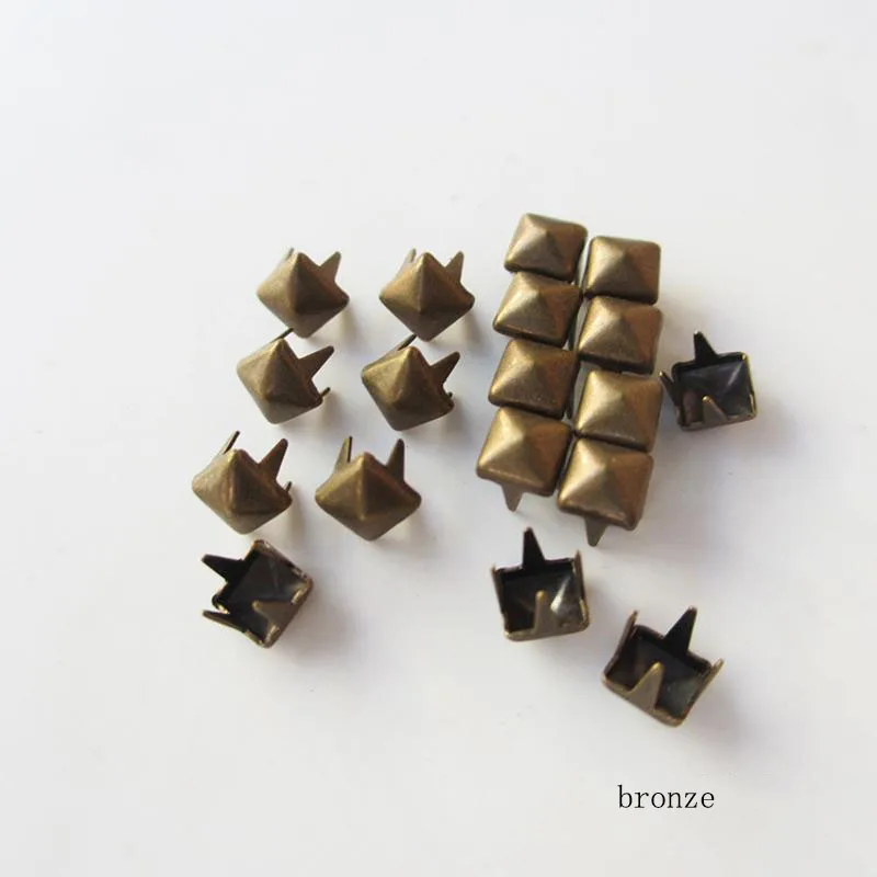 500 Pcs/Batch Of 4mm Square Four Claw Rivet Buckle Handmade Leather Crafts Decoration Accessories 
500 Pcs/Batch Of 4mm Square Four Claw Rivet Buckle Handmade Leather Crafts Decoration Accessories