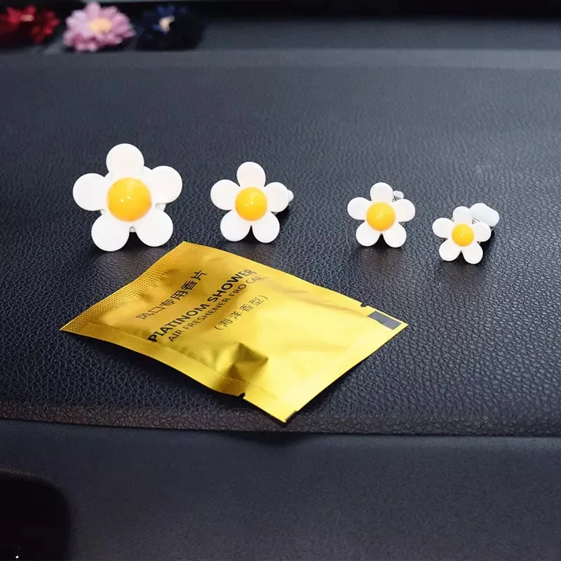 4 Aromatherapy Air Conditioning Pieces Ventilation Outlet Car Perfume Clip Small Daisy Car Decoration Interior Air Fresheners
4 Aromatherapy Air Conditioning Pieces Ventilation Outlet Car Perfume Clip Small Daisy Car Decoration Interior Air Fresheners