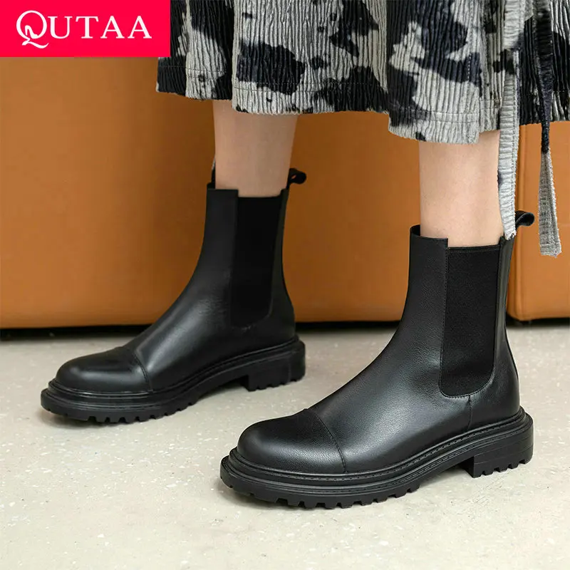 QUTAA 2022 Women Ankle Boots Slip On Fashion Square Med Heel Round Toe Platform All Match Ladies Motorcycle Boots Size 34-40
QUTAA 2022 Women Ankle Boots Slip On Fashion Square Med Heel Round Toe Platform All Match Ladies Motorcycle Boots Size 34-40