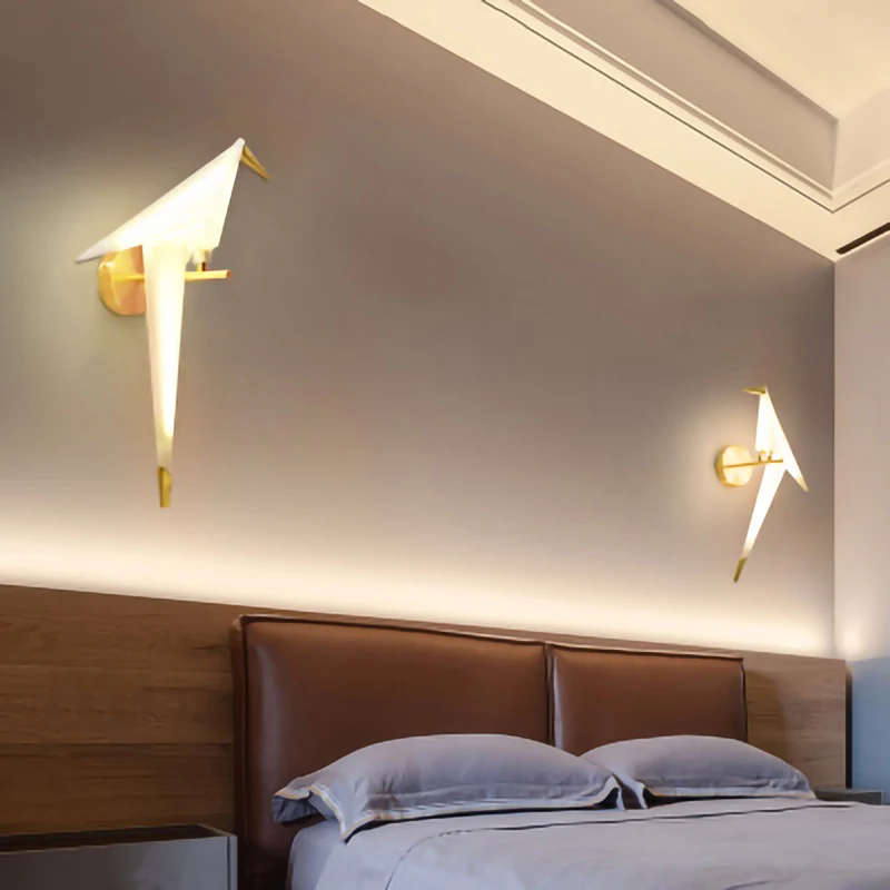 Modern Light luxury LED wall lamp Little bird 110V 220V bracket light for bedside bedroom living room loft decoration fixture
Modern Light luxury LED wall lamp Little bird 110V 220V bracket light for bedside bedroom living room loft decoration fixture