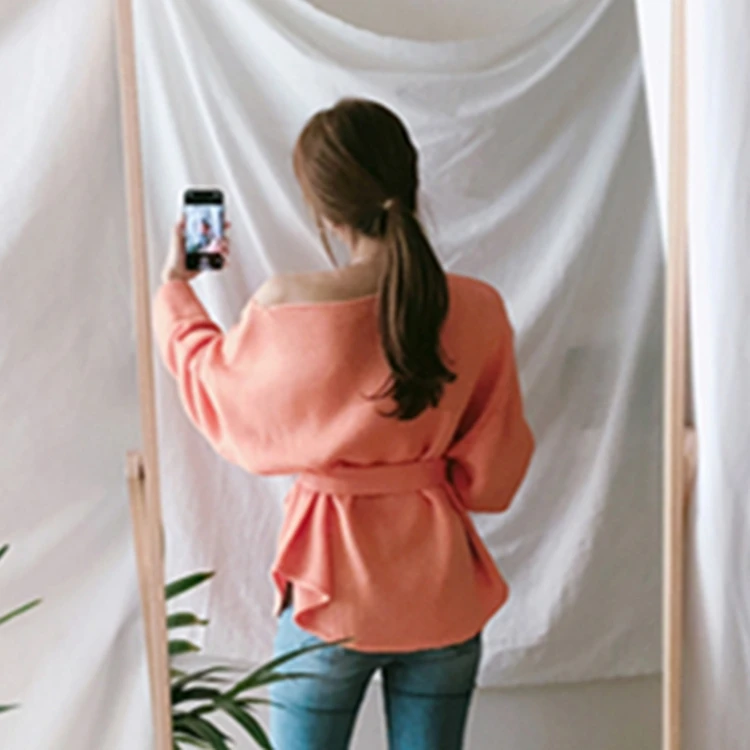 ZCWXM Off Shouder Women Sweaters And Pullovers 2020 Autumn Winter Casual Fashionable Slash Neck Knitted Lace Up Korean Jumpers
ZCWXM Off Shouder Women Sweaters And Pullovers 2020 Autumn Winter Casual Fashionable Slash Neck Knitted Lace Up Korean Jumpers