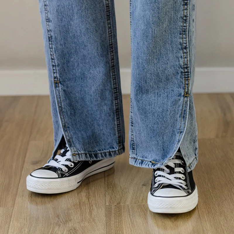 Women's low-rise jeans, sexy wide-leg pants, patchwork style, blue, 90s, fashionable, straight-leg, slim-fit wide-leg jeans,2021
Women's low-rise jeans, sexy wide-leg pants, patchwork style, blue, 90s, fashionable, straight-leg, slim-fit wide-leg jeans,2021