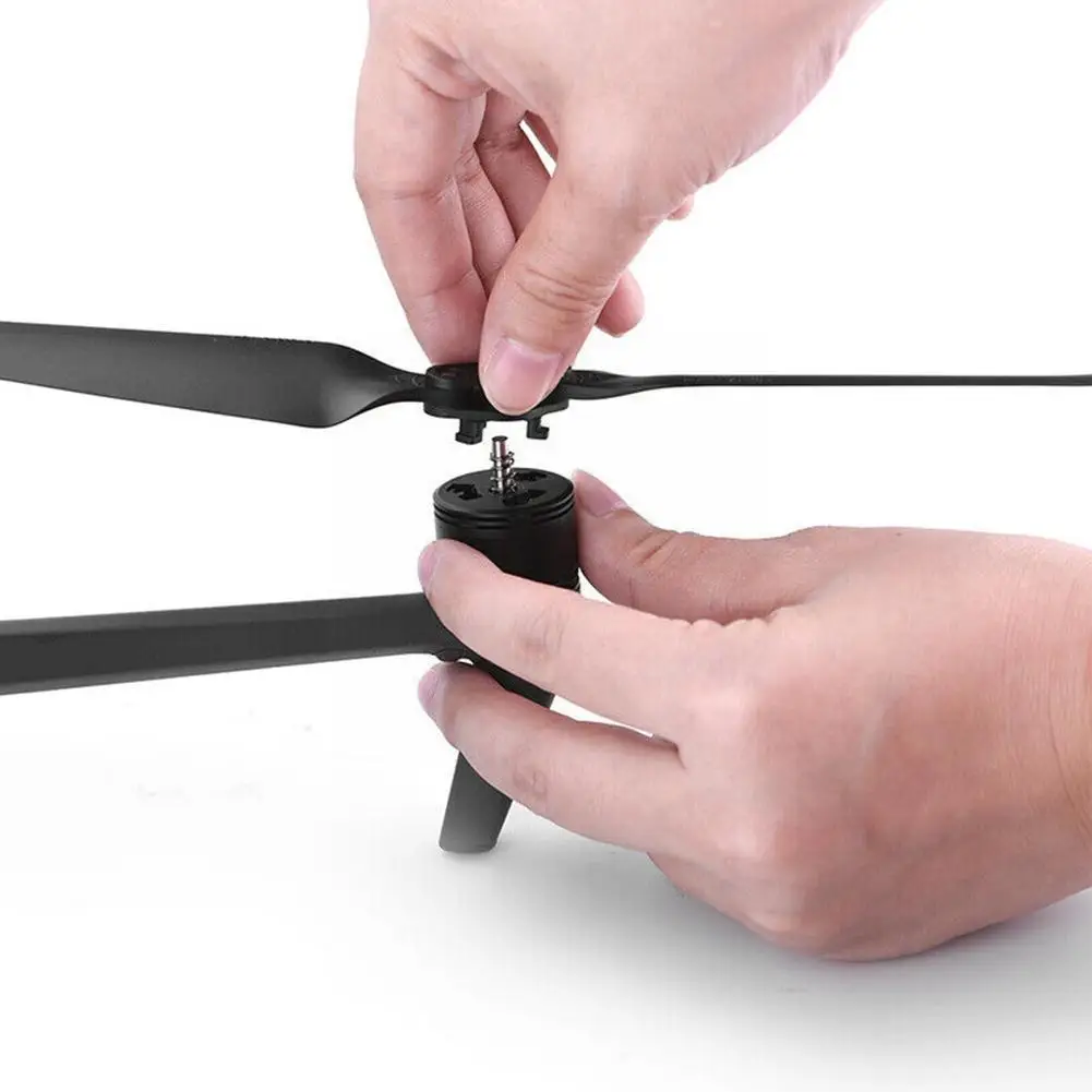Applicable For Royal 3 Propeller 9453F Noise Reduction Quick Release Blade For Mavic 3 Accessories N7X7 
Applicable For Royal 3 Propeller 9453F Noise Reduction Quick Release Blade For Mavic 3 Accessories N7X7