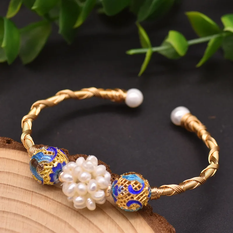 Natural Freshwater Pearl Flower Bracelet Cloisonne For Mother Gift Women Ethnic National Luxury Jewelry Magnet Handmade Pulseir
Natural Freshwater Pearl Flower Bracelet Cloisonne For Mother Gift Women Ethnic National Luxury Jewelry Magnet Handmade Pulseir